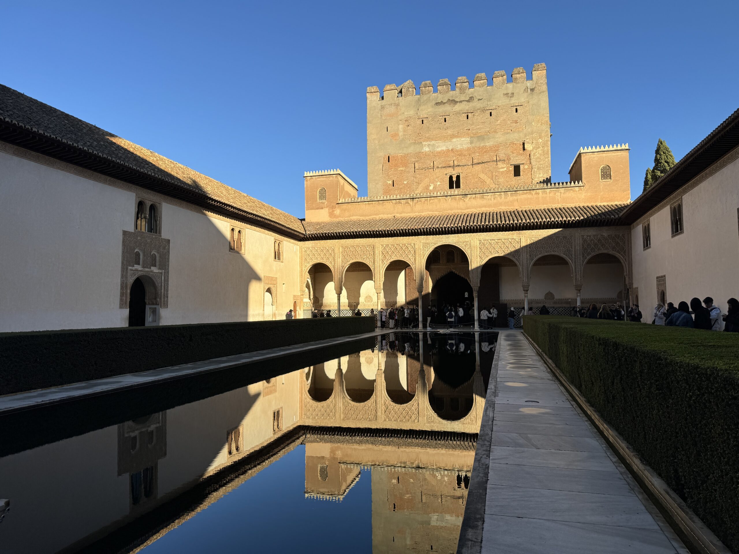 Patio de los Arrayanes Granada Alhambra Nasrid Palaces